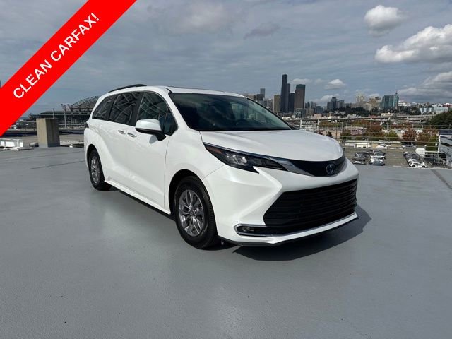 Used 2024 Toyota Sienna XLE