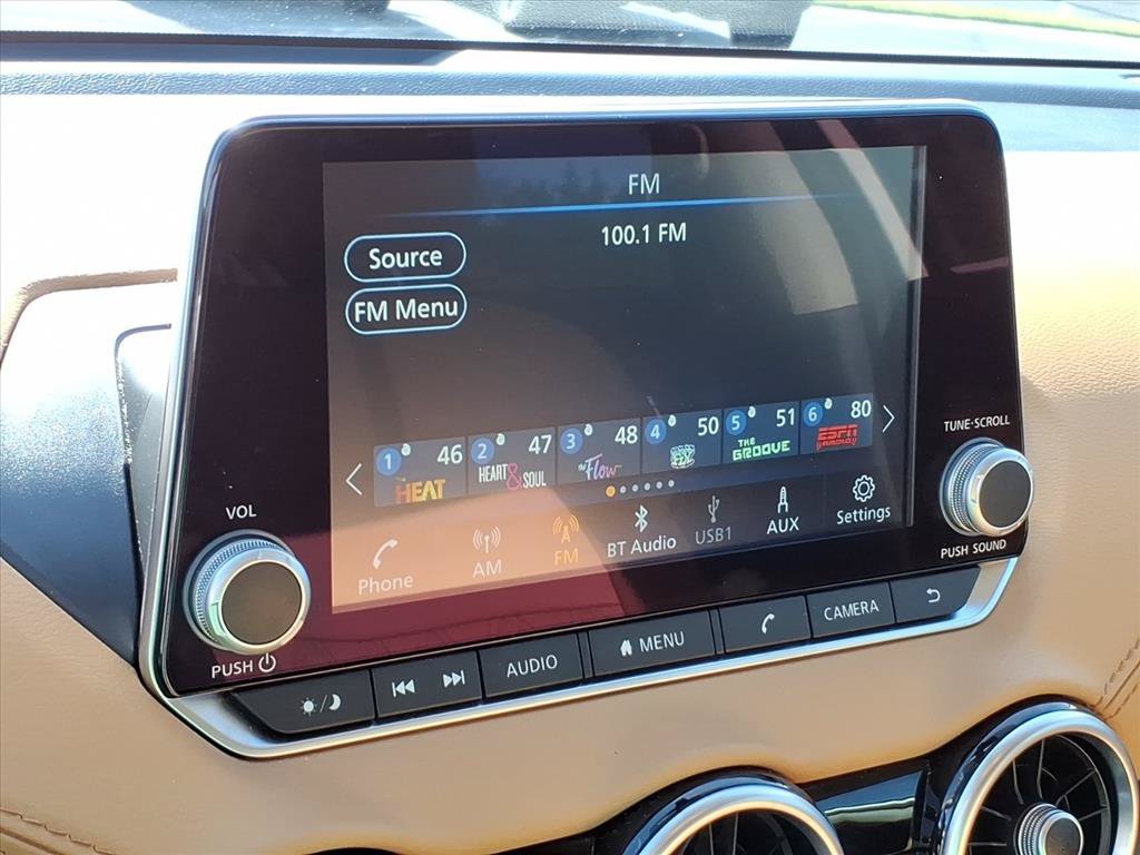 Used 2024 Nissan Sentra SV w/ SV Premium Package FWD image 29