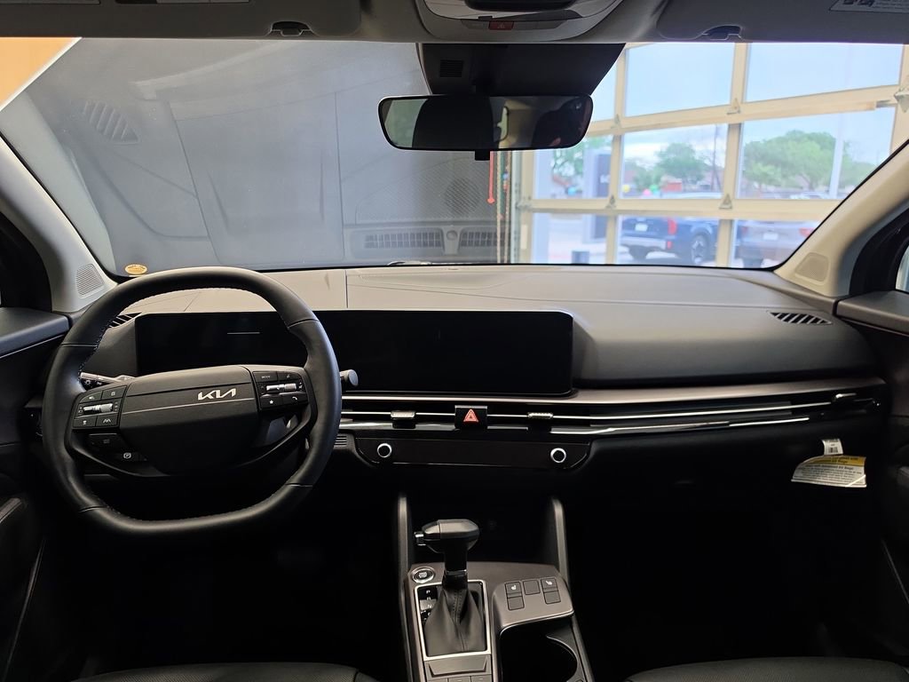 Used 2026 Kia Sportage EX image 14