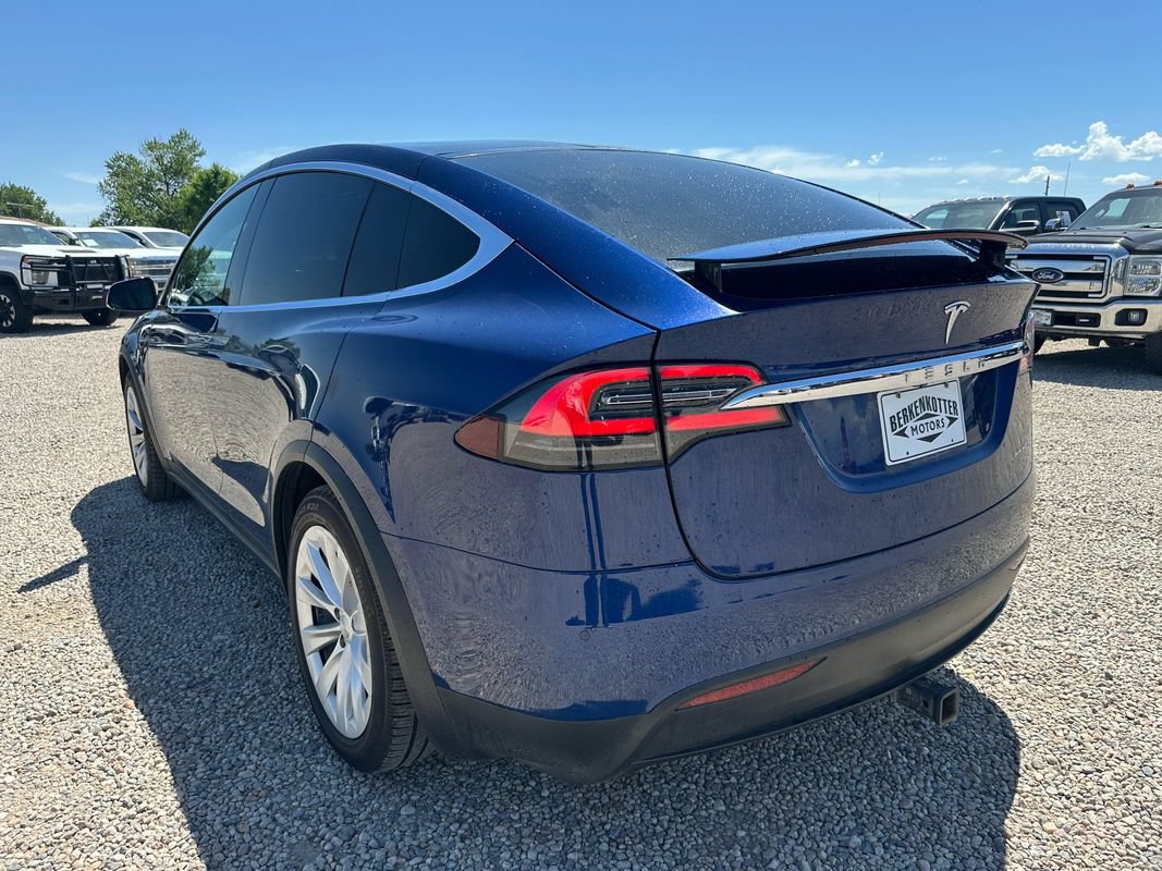 Used 2020 Tesla Model X Long Range AWD/4WD image 7