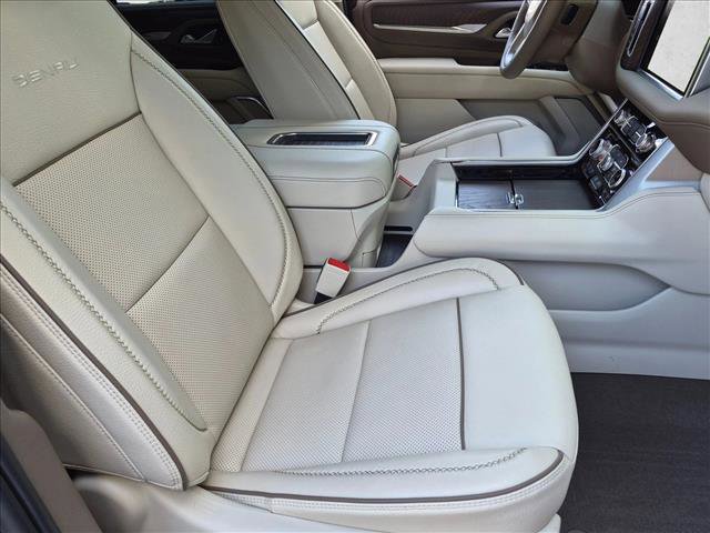 Used 2024 GMC Yukon Denali w/ Advanced Technology Package image 21