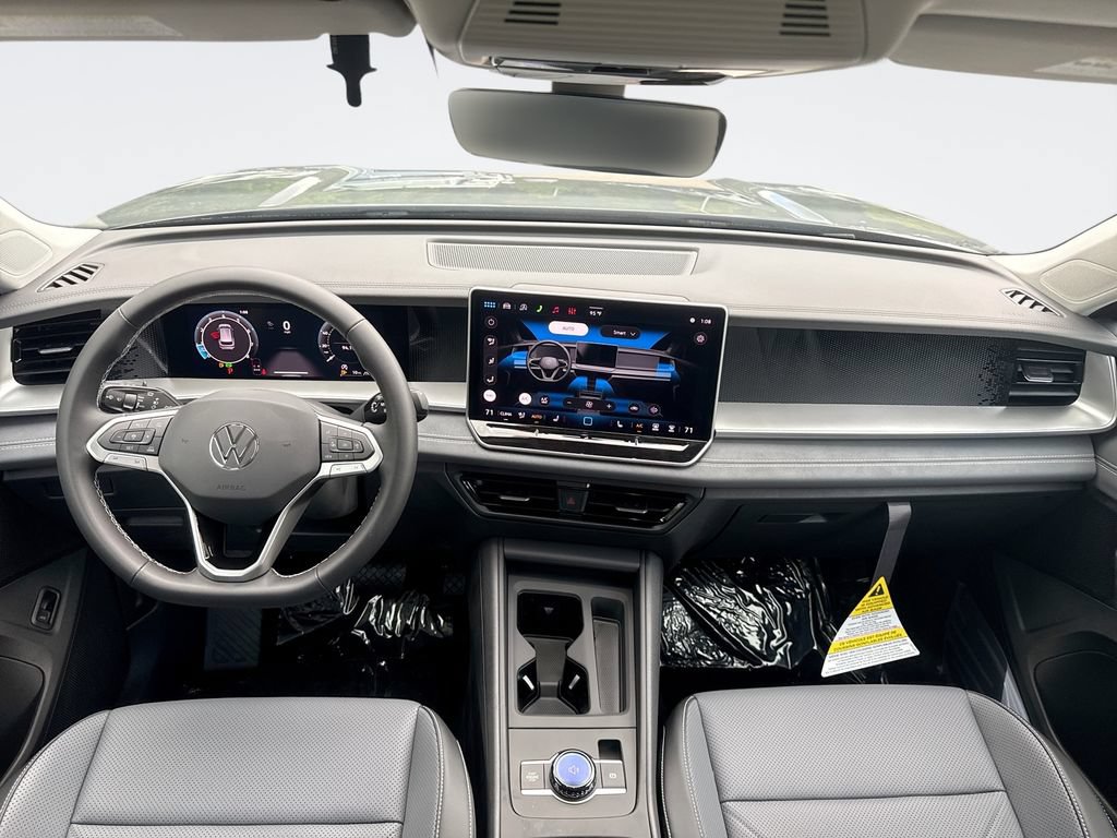 New 2026 Volkswagen Tiguan SE AWD/4WD image 22