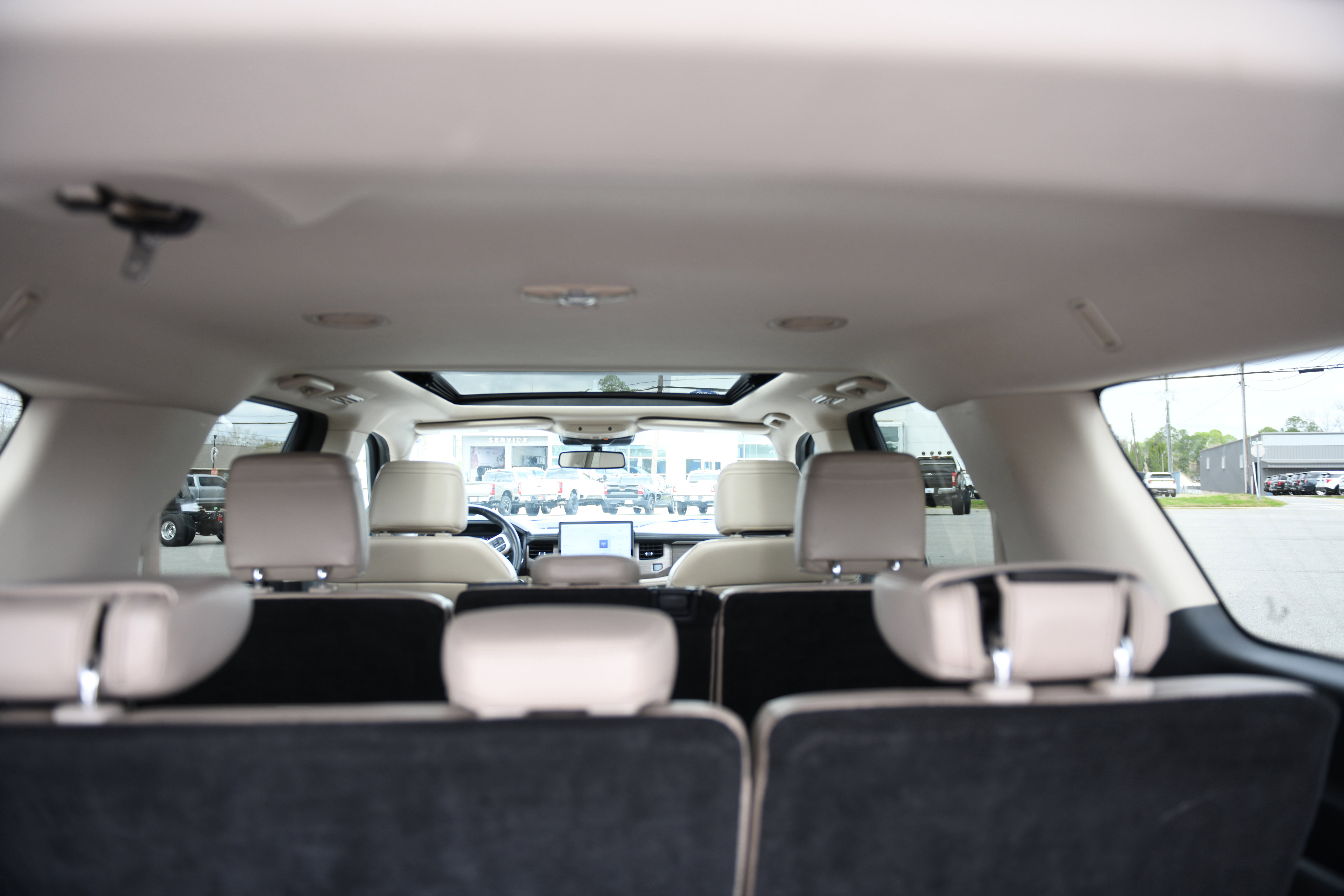 Used 2024 Ford Expedition Max Limited image 13