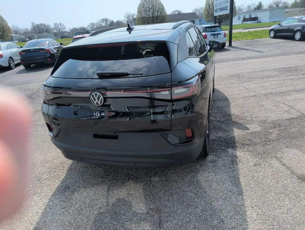 Used 2024 Volkswagen ID.4 2WD image 6