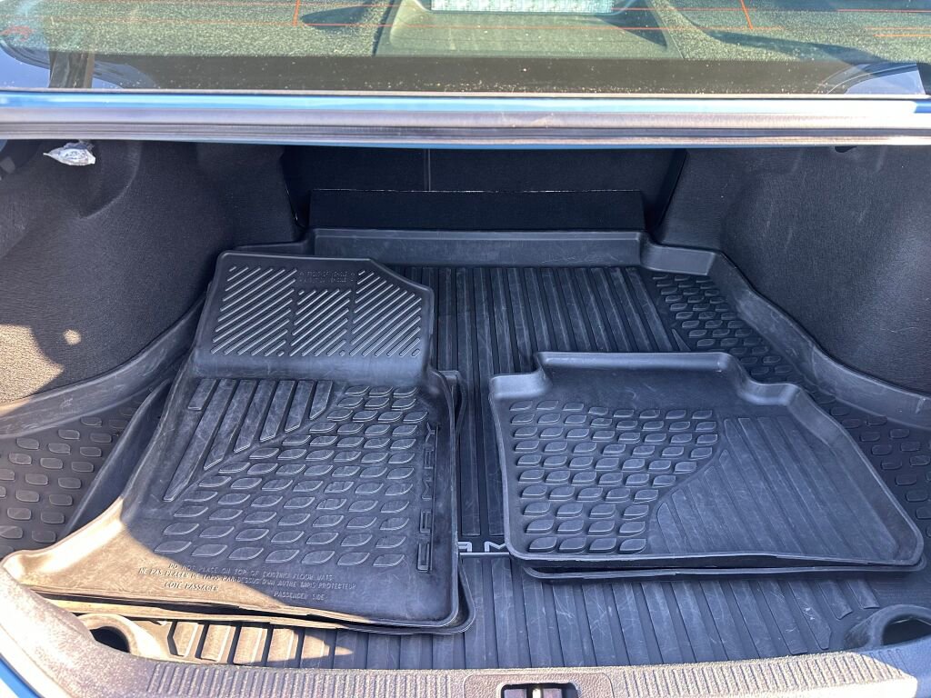 Used 2023 Toyota Camry SE image 30