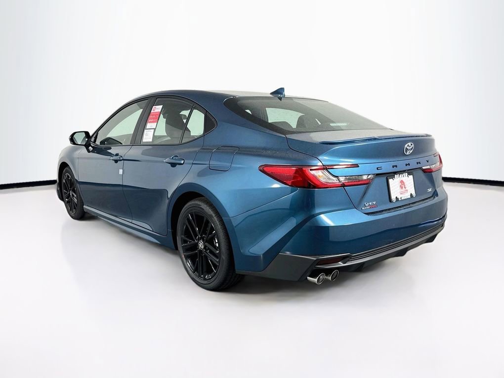 Used 2026 Toyota Camry SE FWD image 7