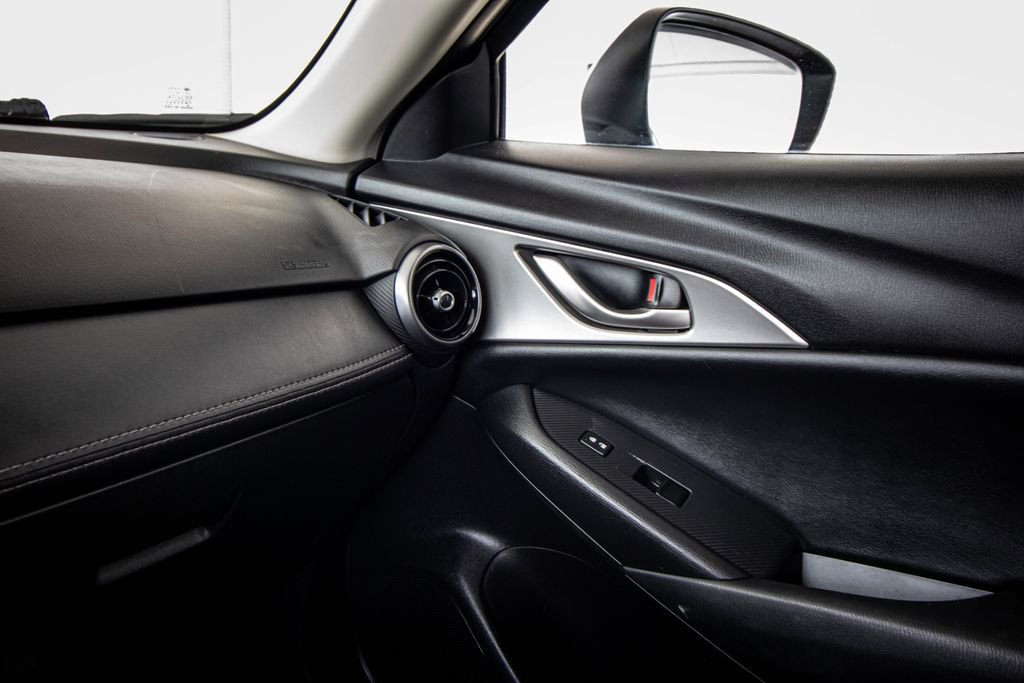 Used 2020 MAZDA CX-3 Sport AWD/4WD image 30