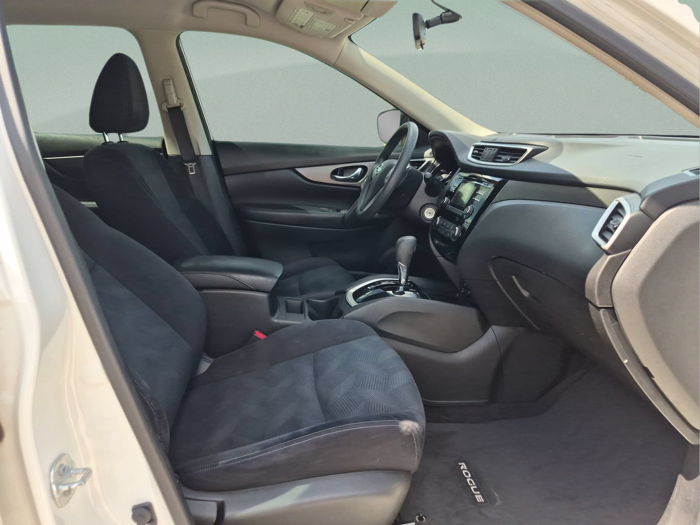 Used 2016 Nissan Rogue S AWD/4WD image 20