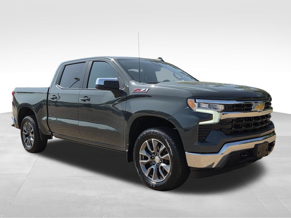 Used 2026 Chevrolet Silverado 1500 LT AWD/4WD image 4