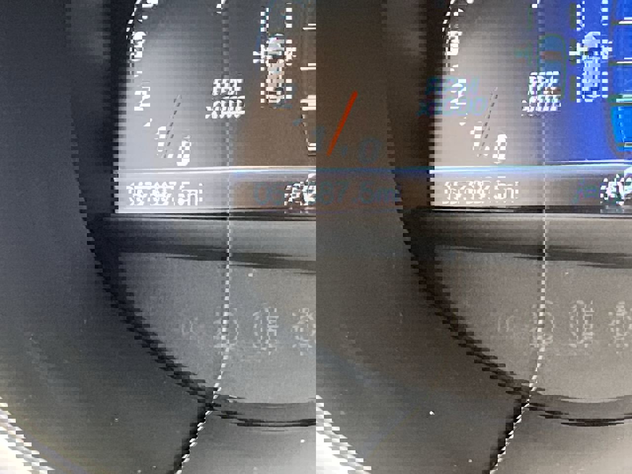 Used 2021 Ford Edge ST w/ Equipment Group 401A image 18