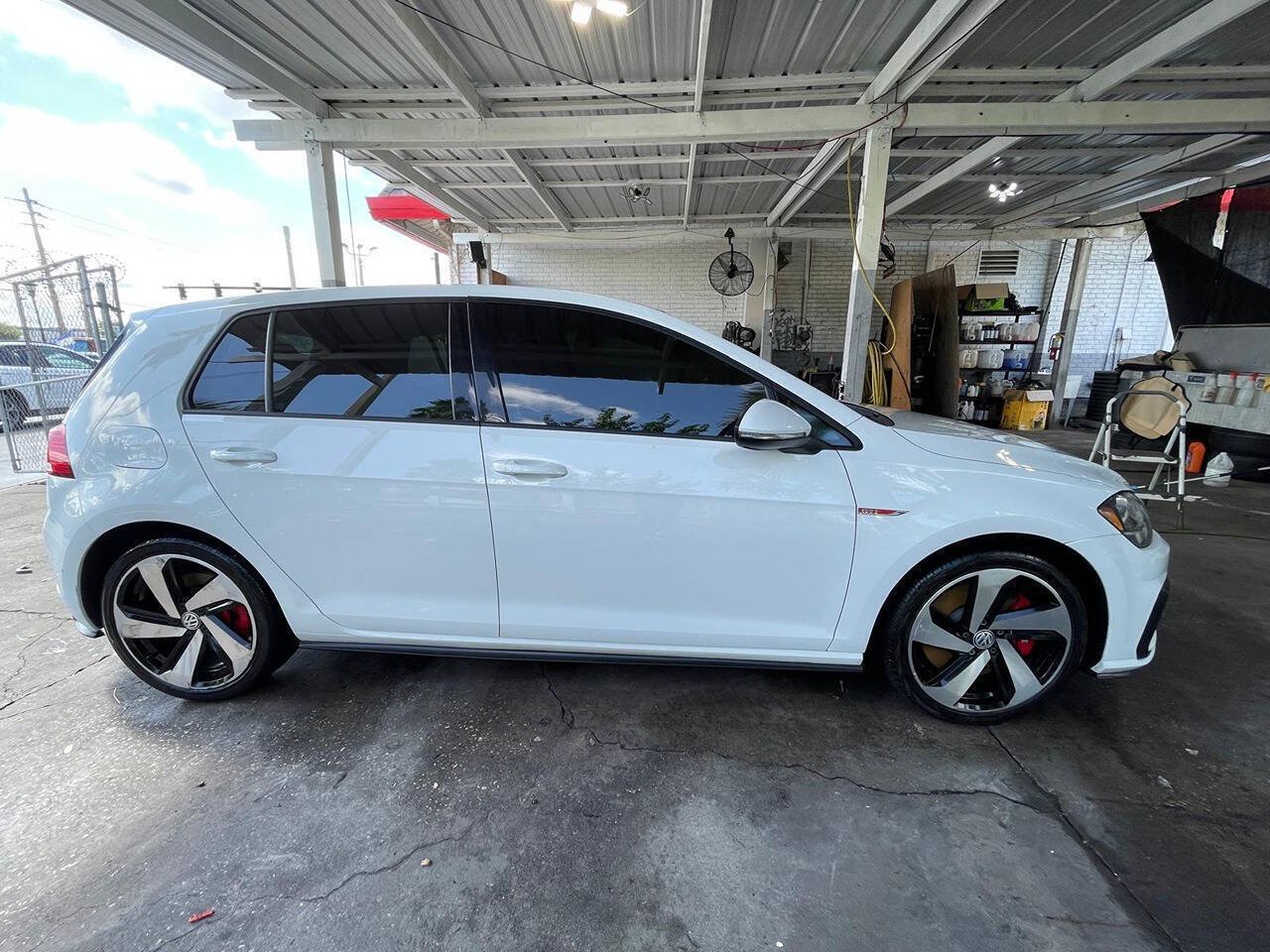 Used 2020 Volkswagen GTI S FWD image 3