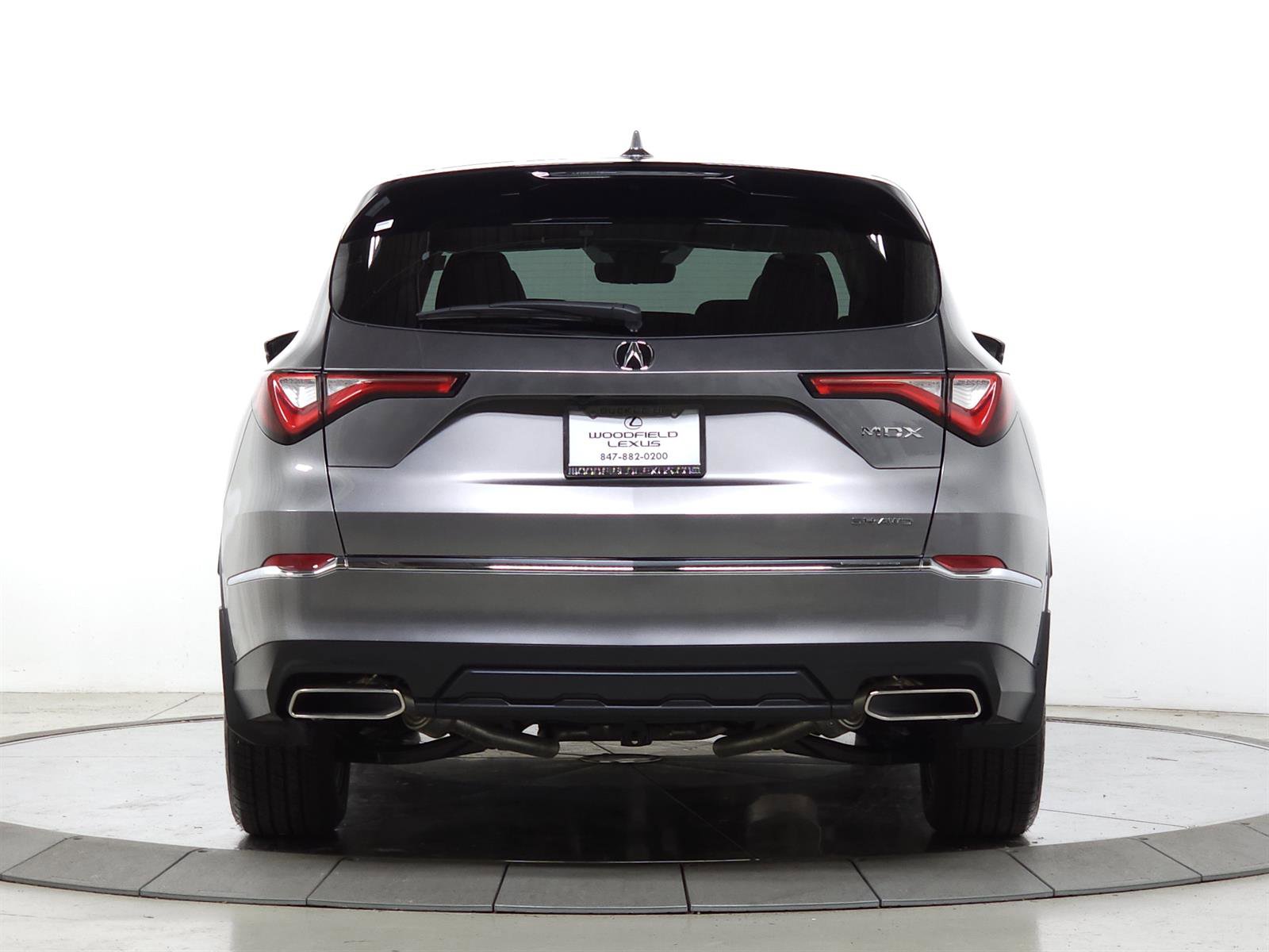 Used 2023 Acura MDX SH-AWD image 6
