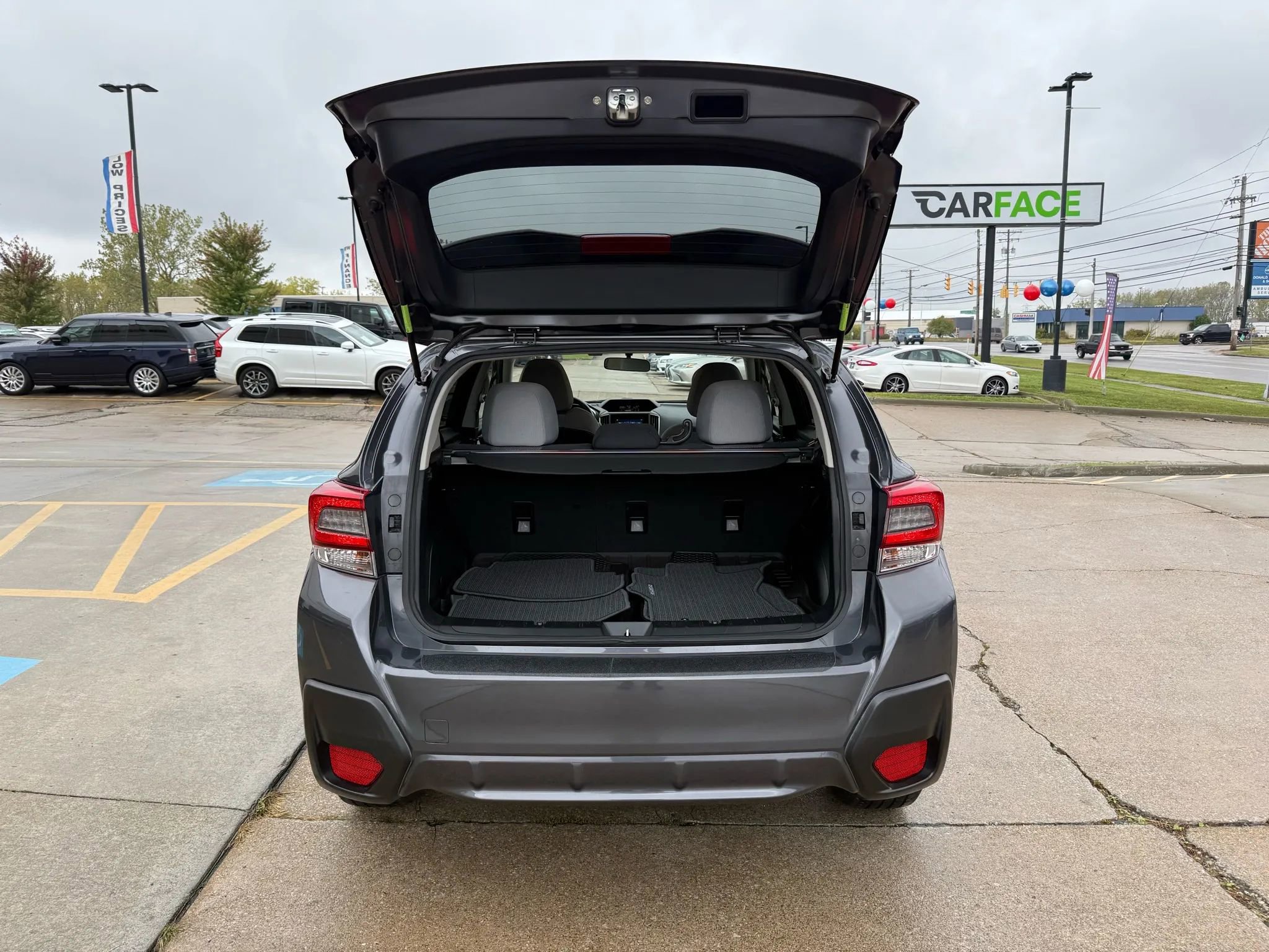 Used 2022 Subaru Crosstrek 2.0i Premium image 12