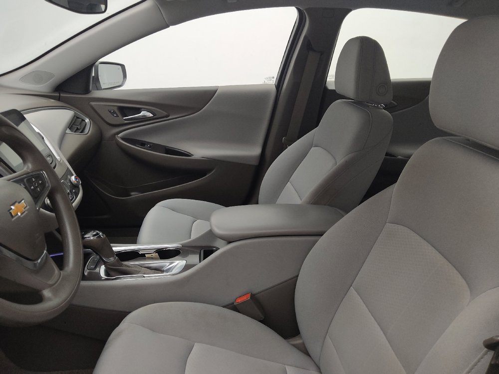Used 2020 Chevrolet Malibu LS w/ Driver Confidence Package II FWD image 17