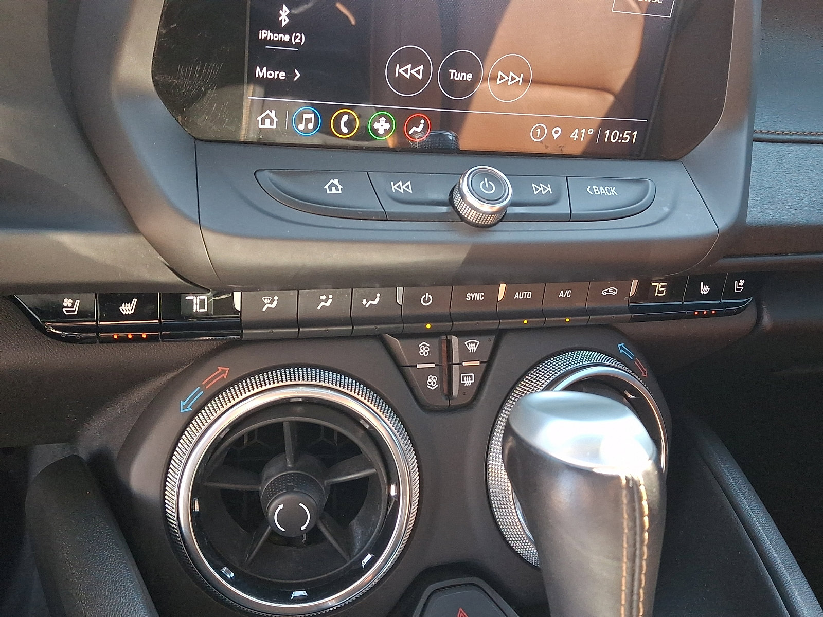 Used 2021 Chevrolet Camaro LT w/ Technology Package image 15