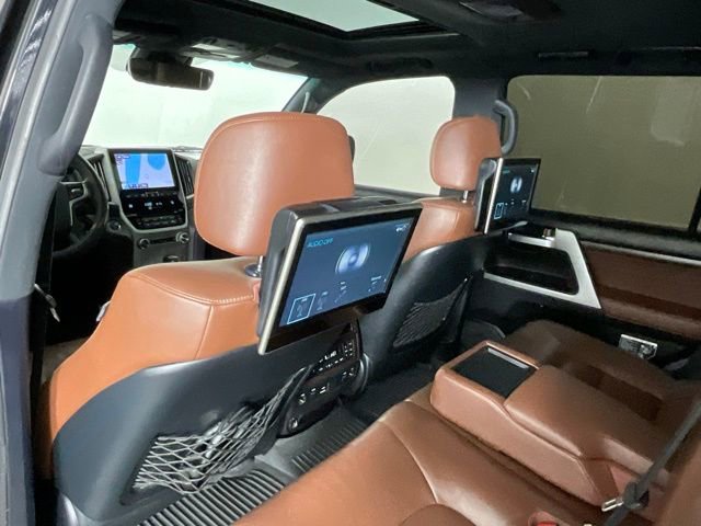 Used 2016 Toyota Land Cruiser w/ Preferred Accessory Package AWD/4WD image 17