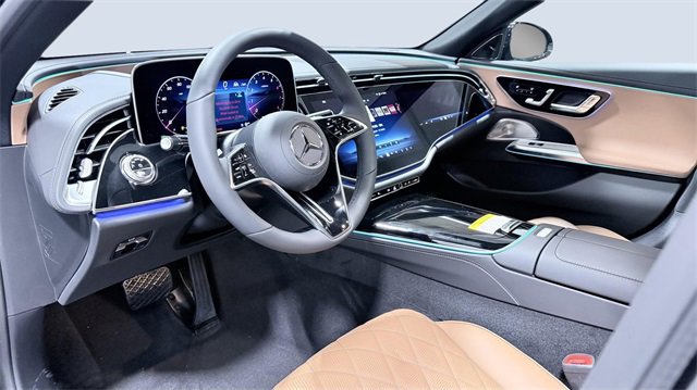 New 2026 Mercedes-Benz E 450 4MATIC Sedan image 5