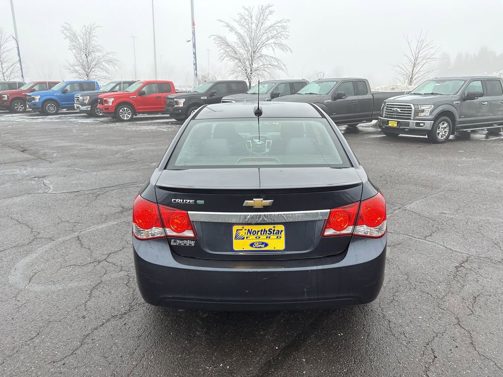 Used 2015 Chevrolet Cruze Eco image 7