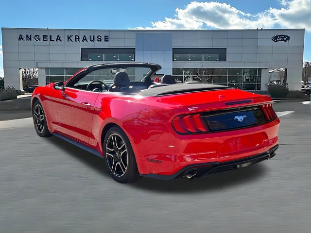 Used 2020 Ford Mustang Premium RWD image 5