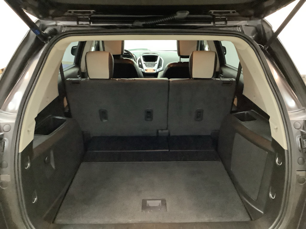 Used 2015 GMC Terrain SLT w/ Chrome Edition image 8