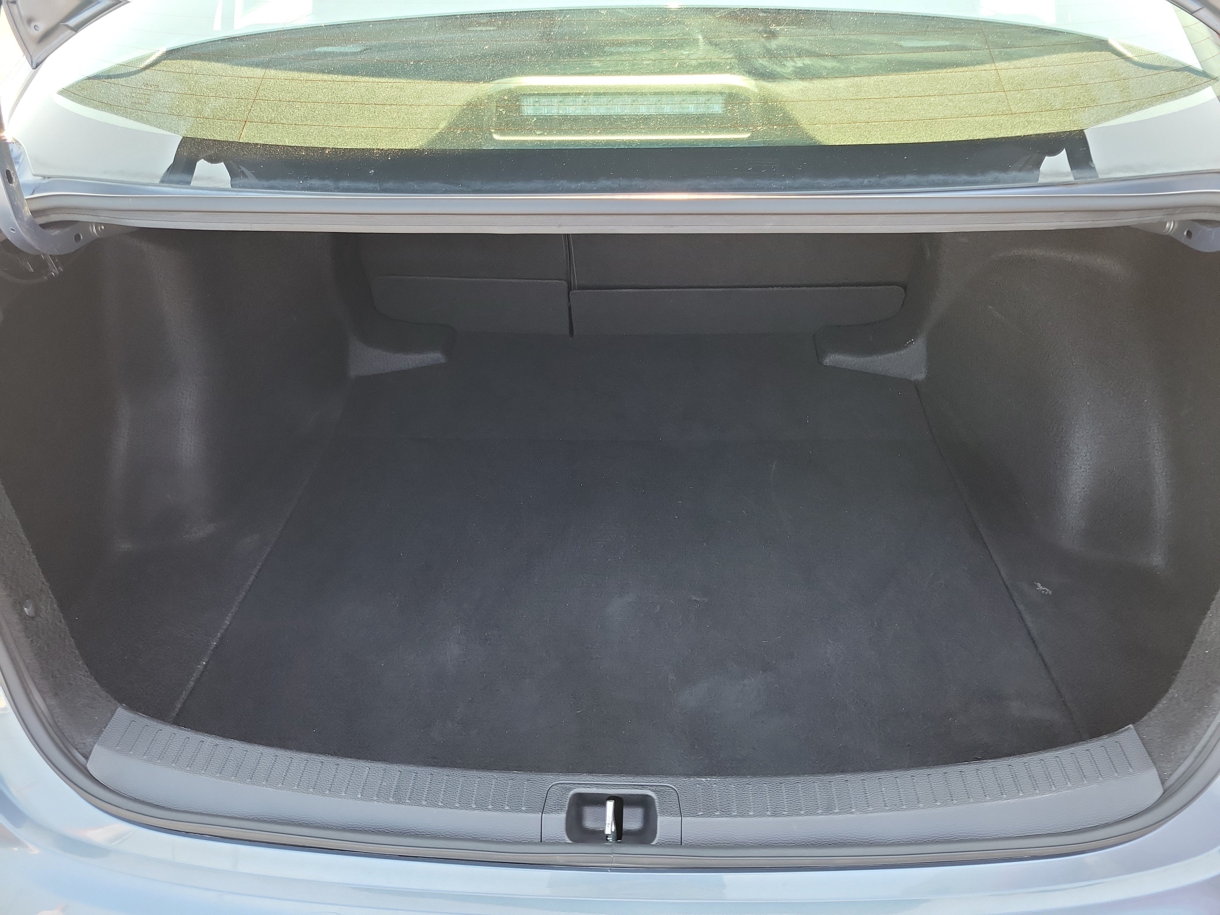 Used 2024 Toyota Corolla LE FWD image 8