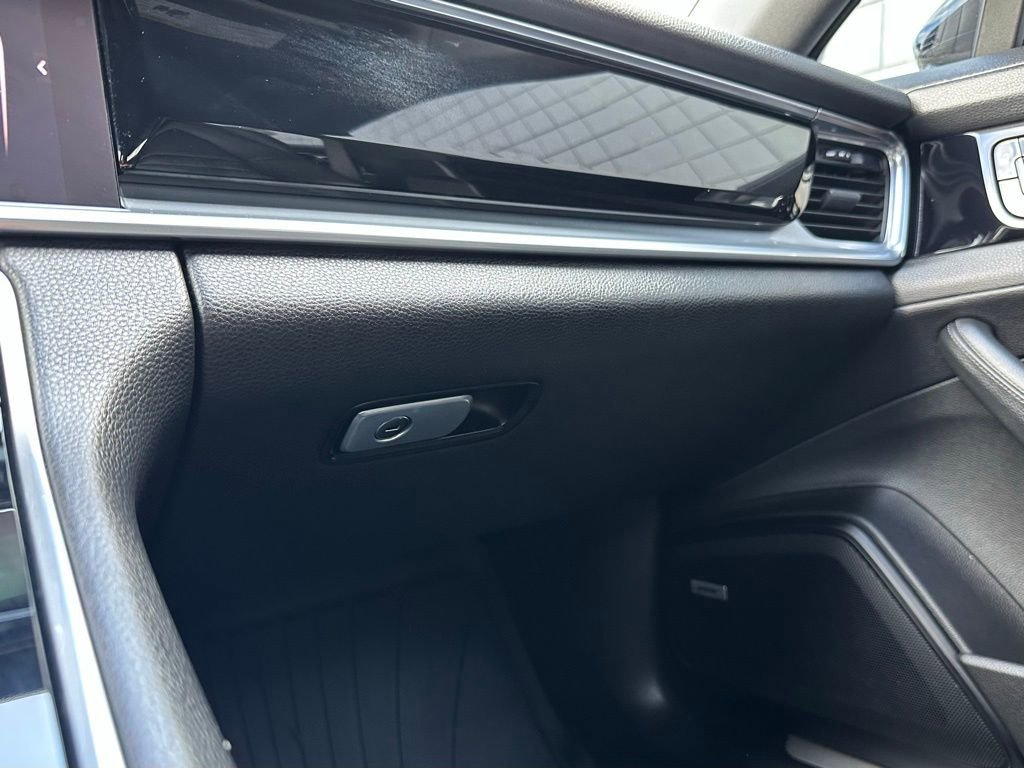 Used 2019 Porsche Panamera image 63