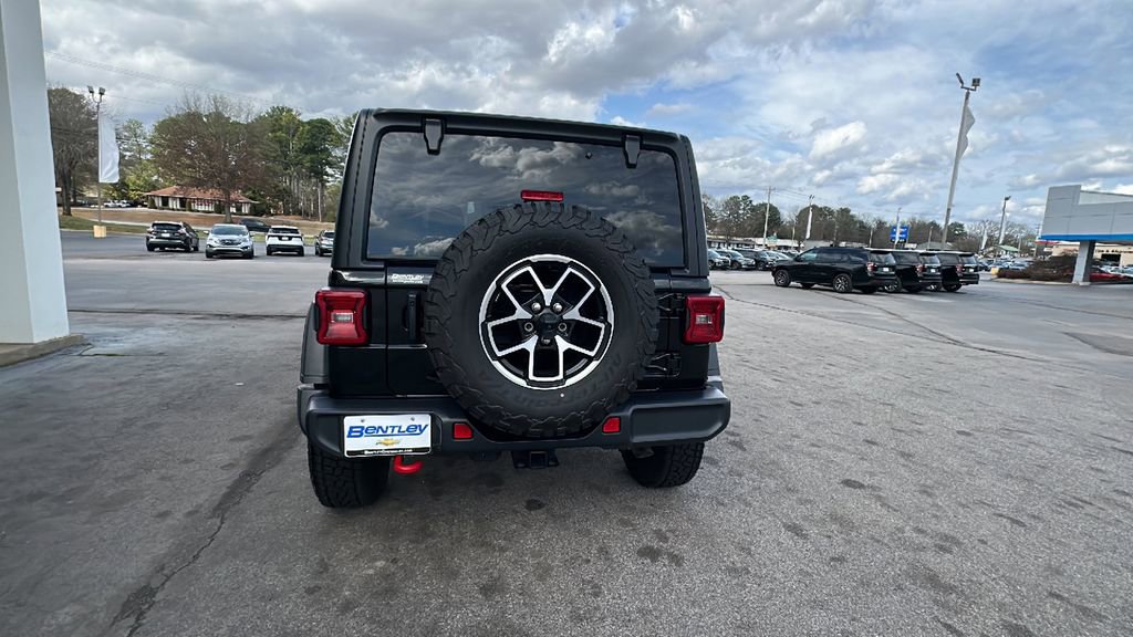 Used 2024 Jeep Wrangler Rubicon image 4