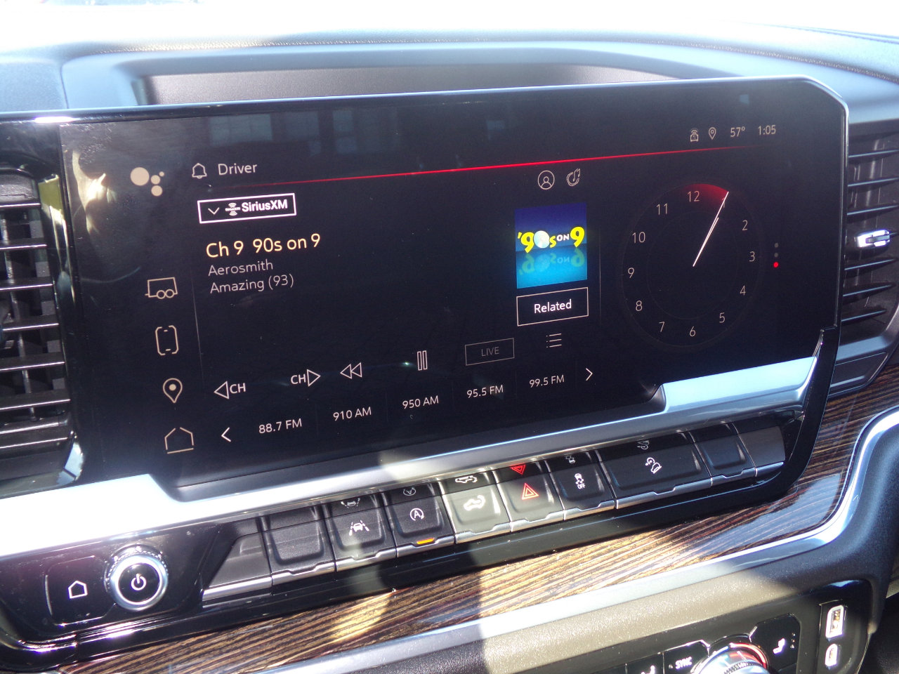 Used 2023 GMC Sierra 1500 Elevation w/ Preferred Package image 22