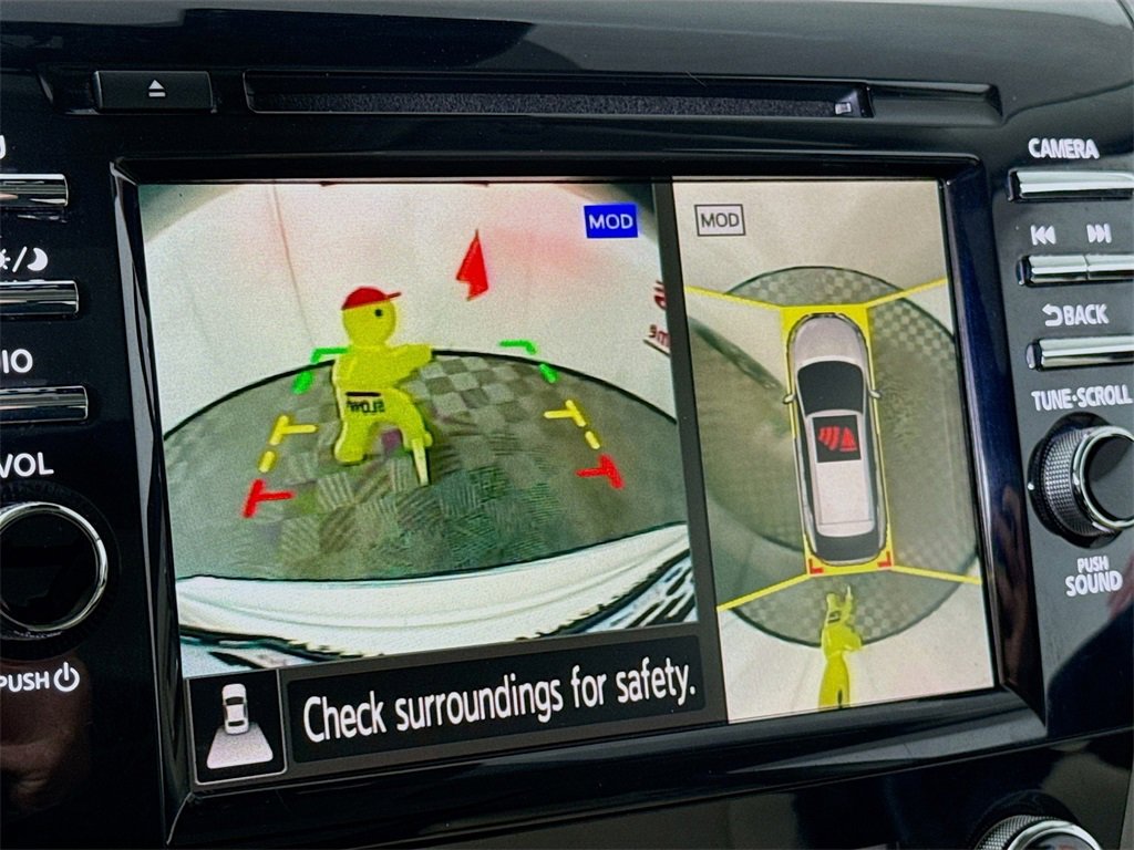 Used 2020 Nissan Murano Platinum w/ Cargo Package image 6