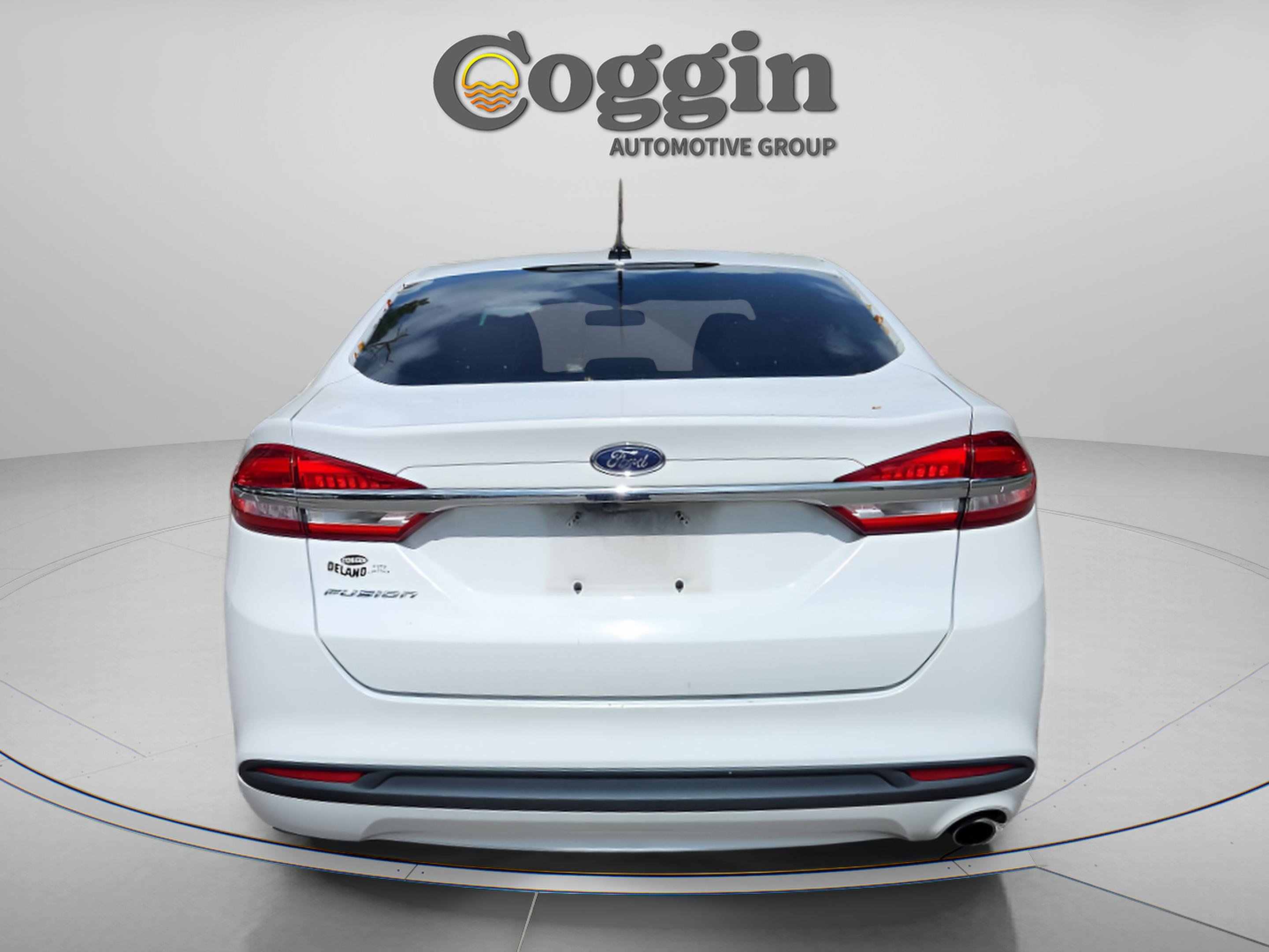 Used 2017 Ford Fusion S image 5