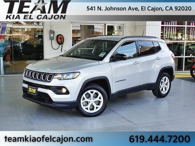 Used 2024 Jeep Compass Latitude