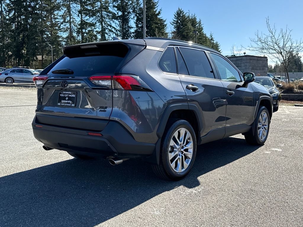 Used 2024 Toyota RAV4 XLE Premium image 7