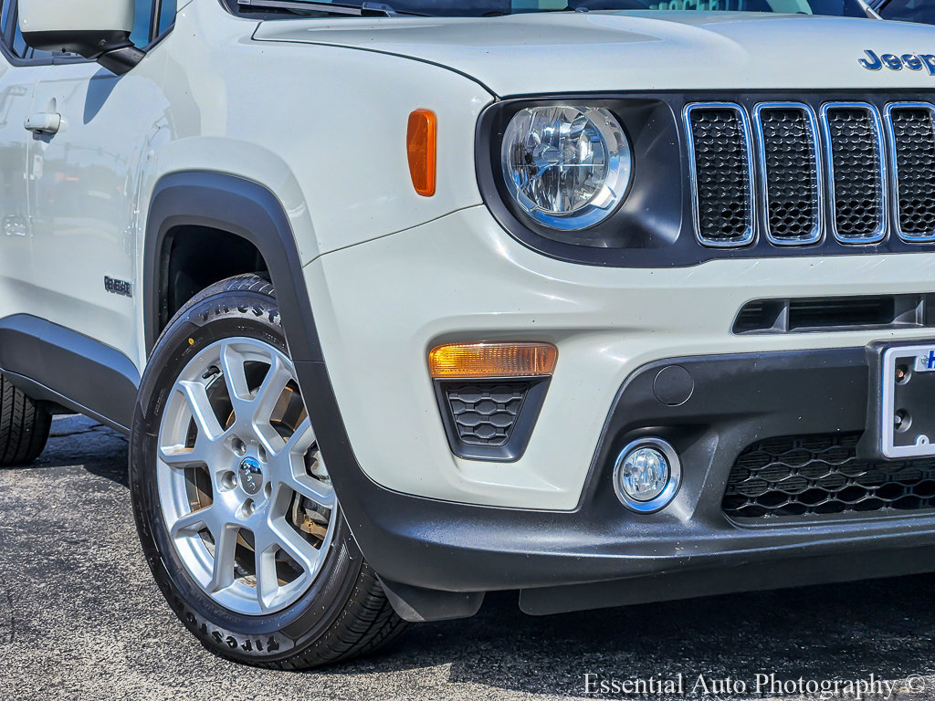 Used 2019 Jeep Renegade Latitude FWD image 3
