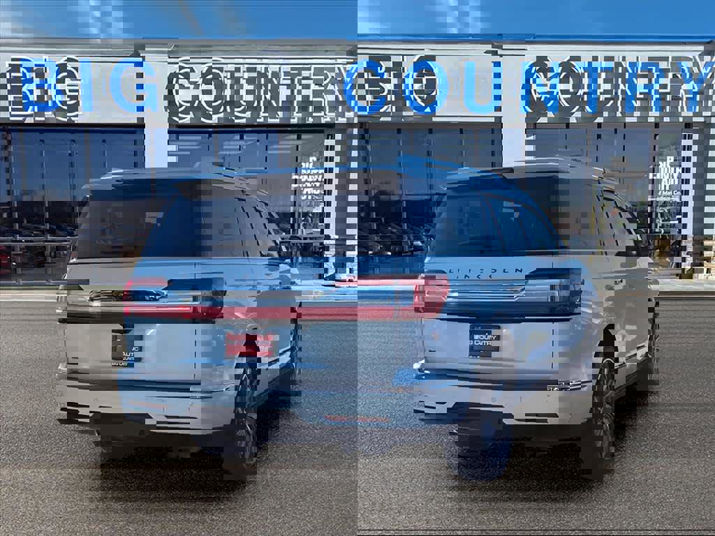 Used 2018 Lincoln Navigator Black Label image 6