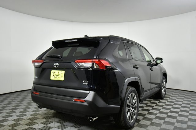New 2025 Toyota RAV4 XLE Premium image 11