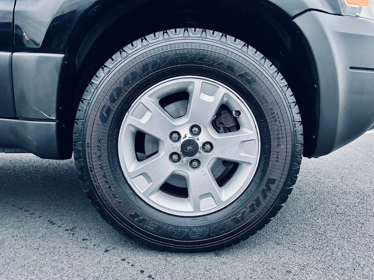 Used 2006 Ford Escape XLT image 32