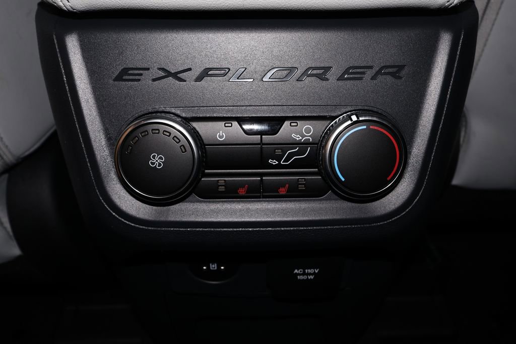 New 2026 Ford Explorer Platinum image 16
