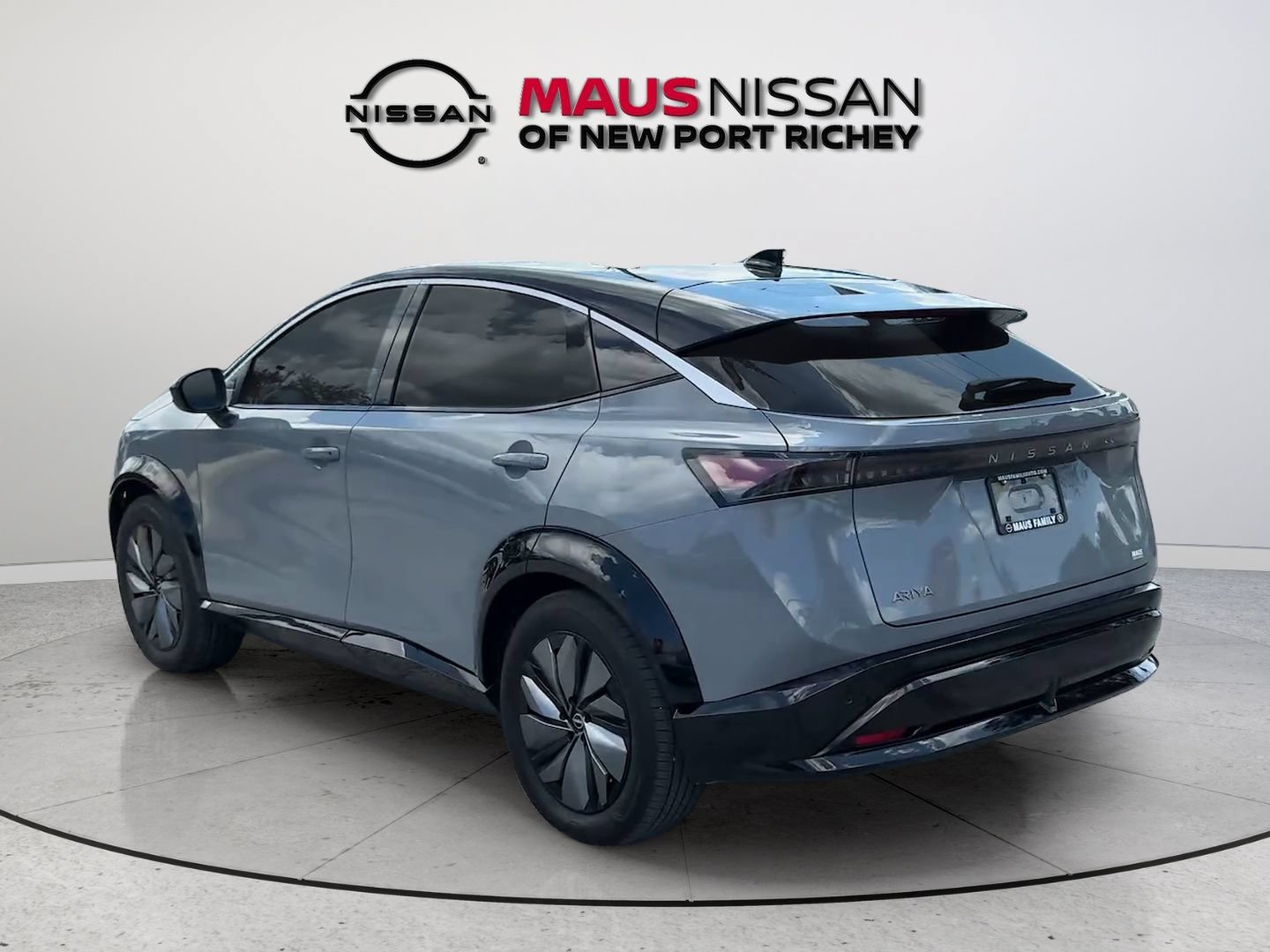 Certified 2025 Nissan Ariya FWD image 12
