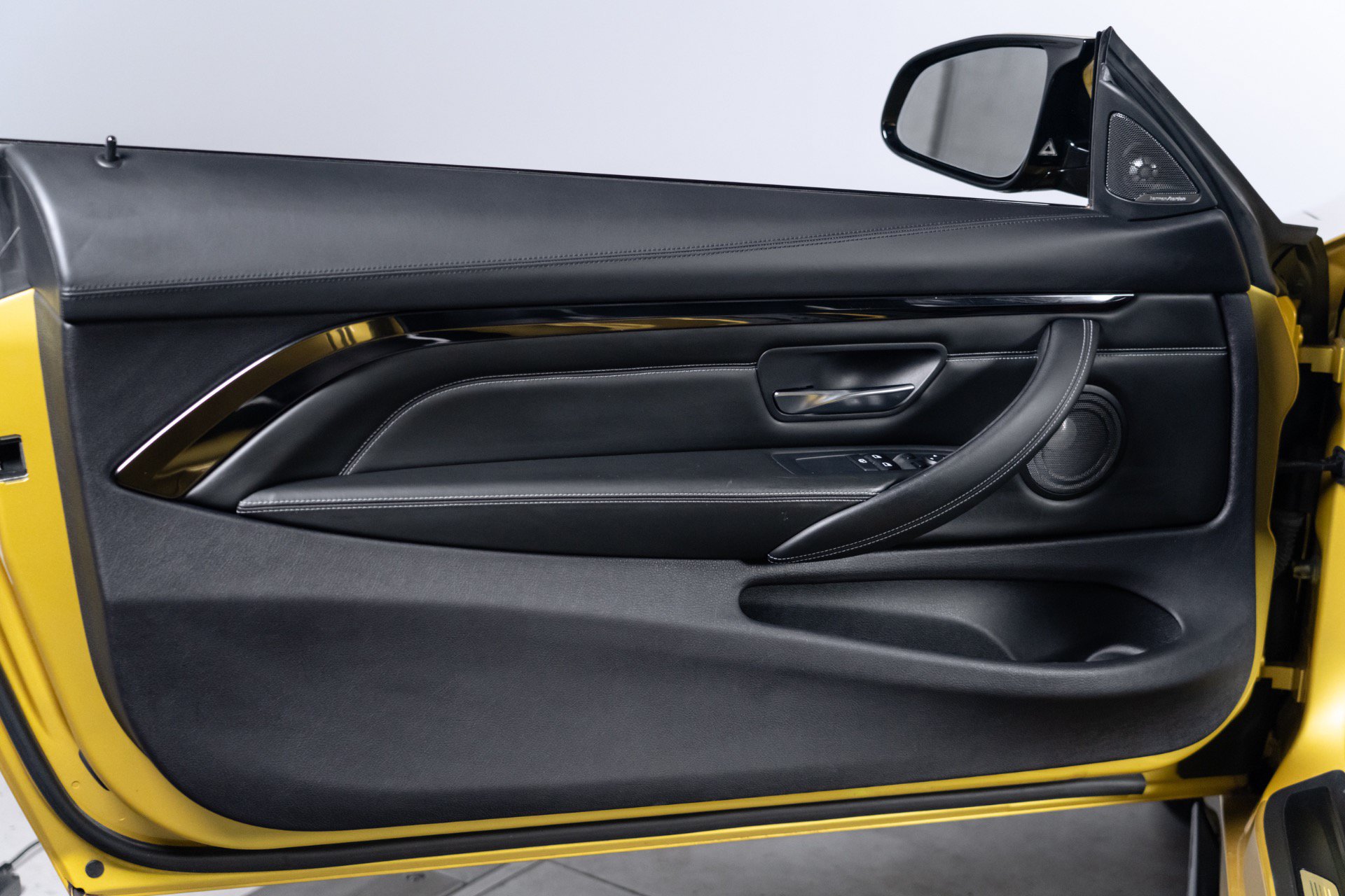 Used 2015 BMW M4 Coupe RWD image 54