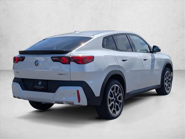 New 2026 BMW X2 xDrive28i w/ Technology Package AWD/4WD image 4
