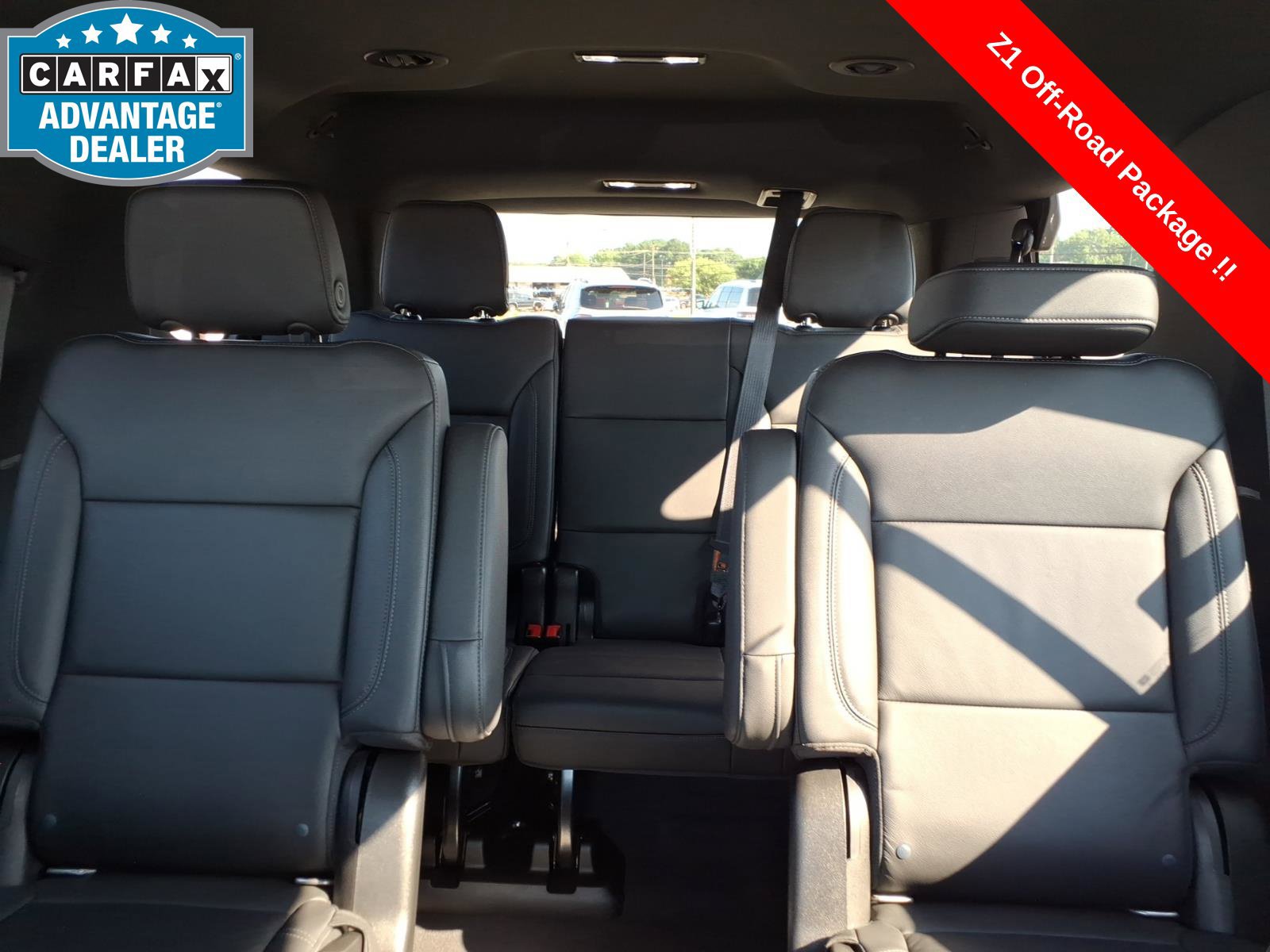 Used 2021 Chevrolet Tahoe Z71 w/ Z71 Off-Road Package AWD/4WD image 19
