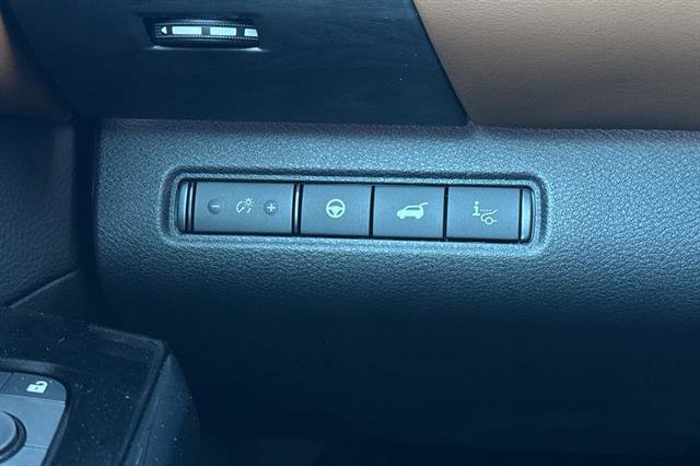 New 2026 Nissan Pathfinder Platinum image 30