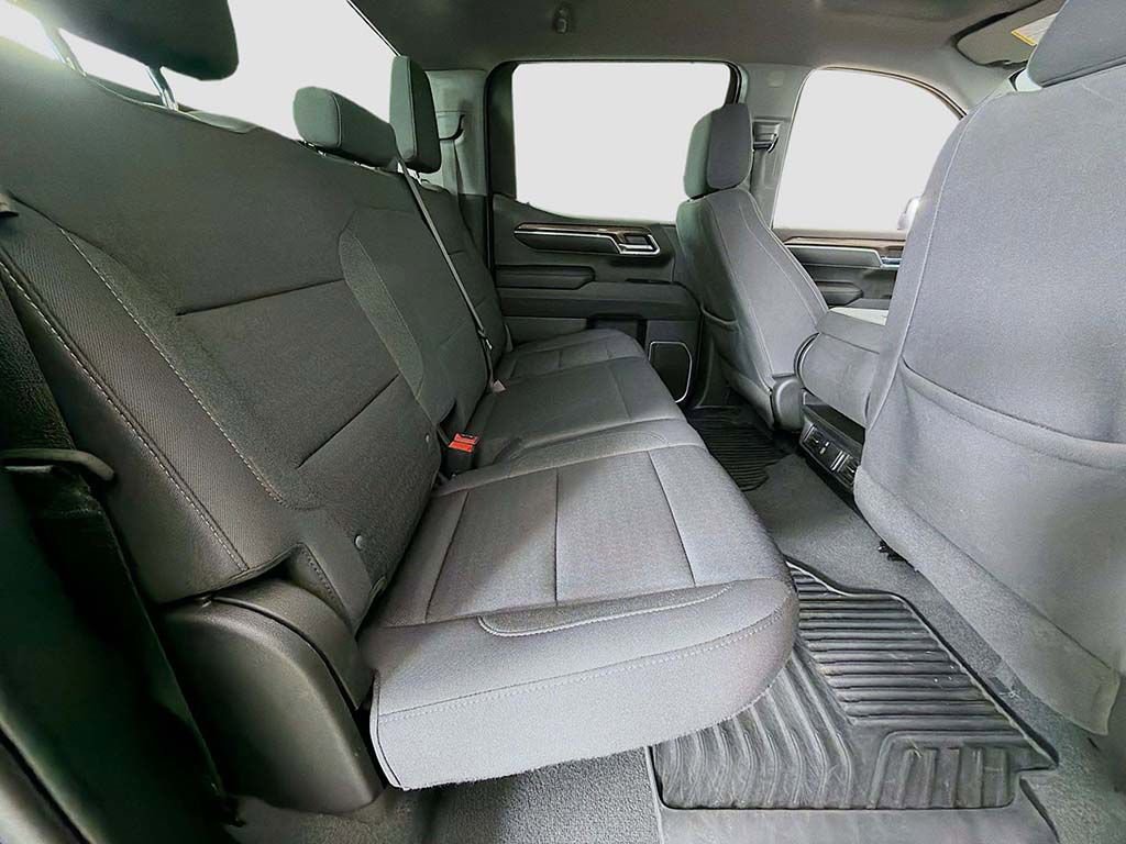 Used 2023 Chevrolet Silverado 1500 LT image 22