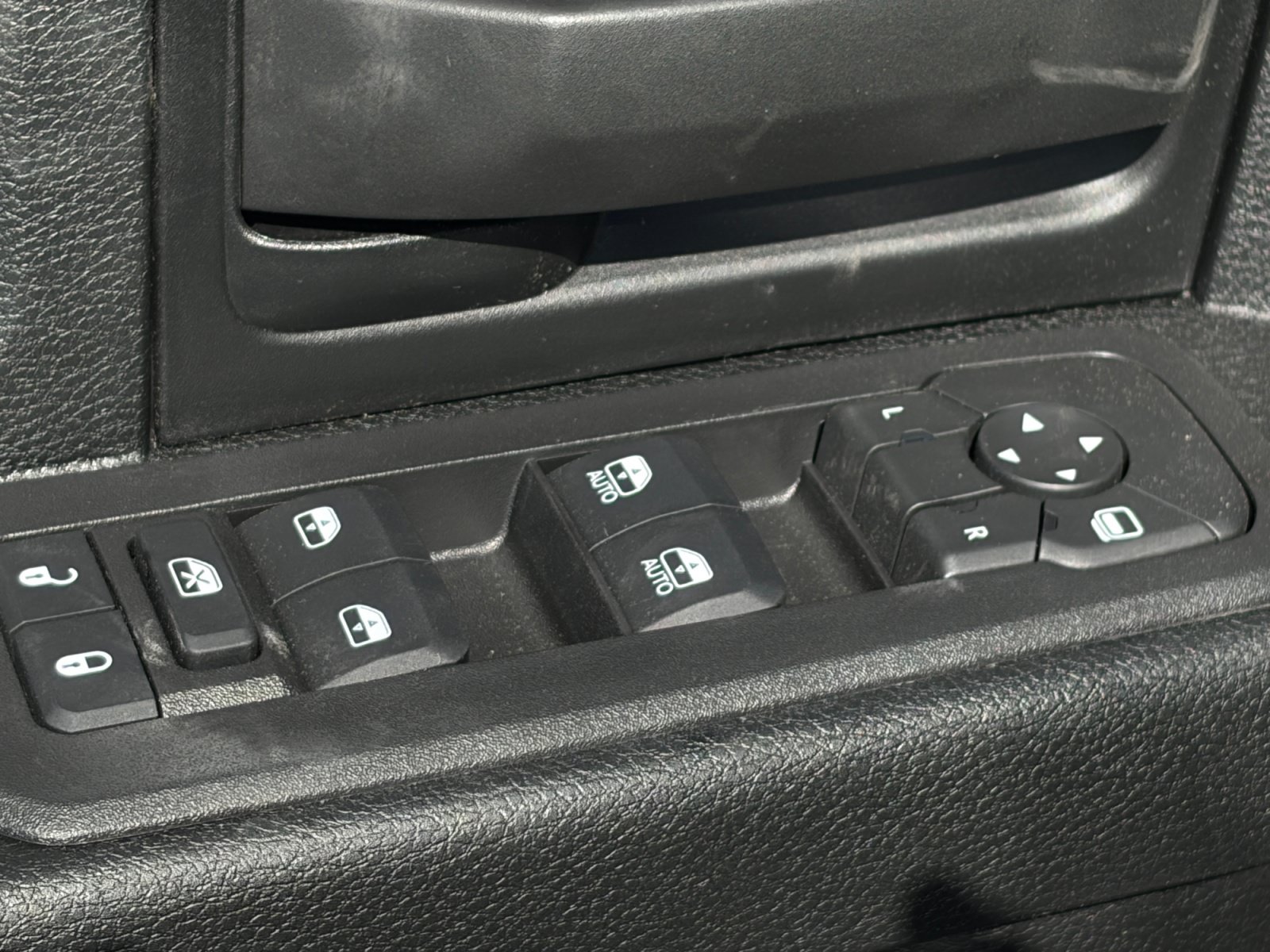 New 2026 RAM 2500 Tradesman AWD/4WD image 15