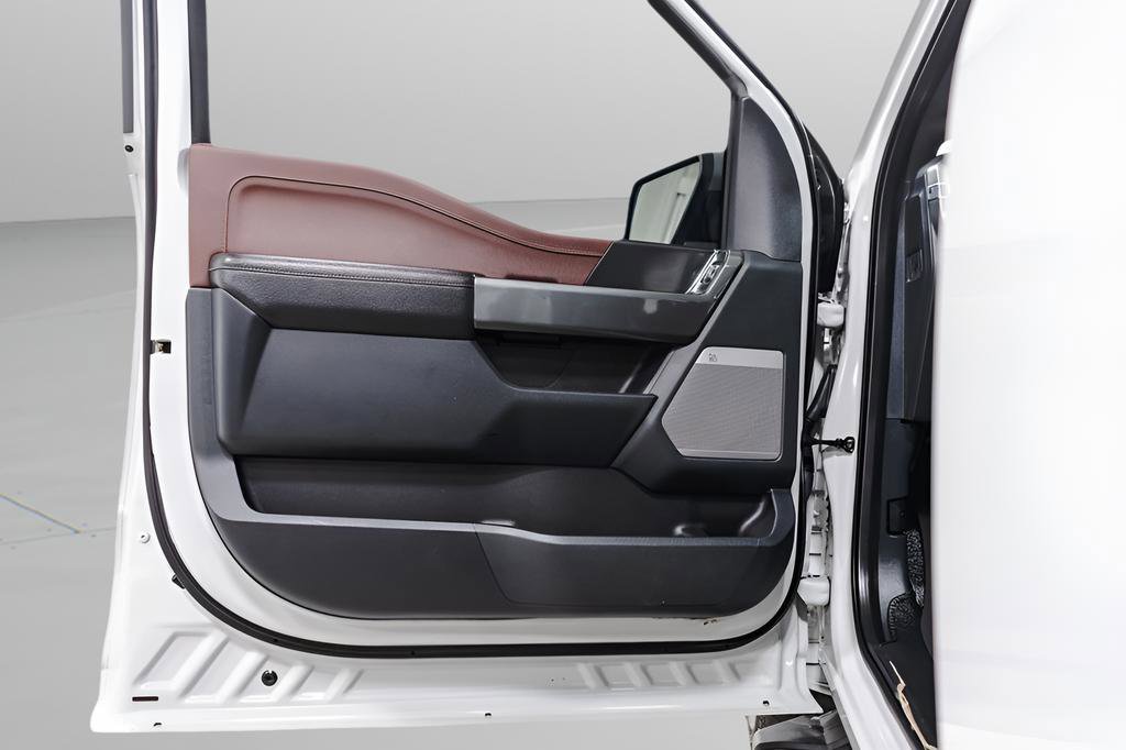 Used 2023 Ford F150 Lariat w/ Equipment Group 502A High image 26