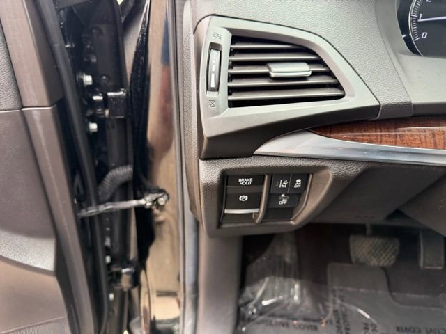 Used 2019 Acura MDX SH-AWD image 22