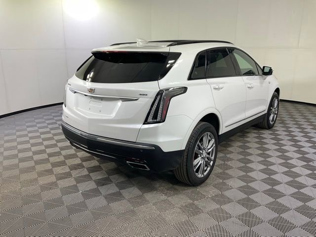 Certified 2025 Cadillac XT5 Sportv image 6
