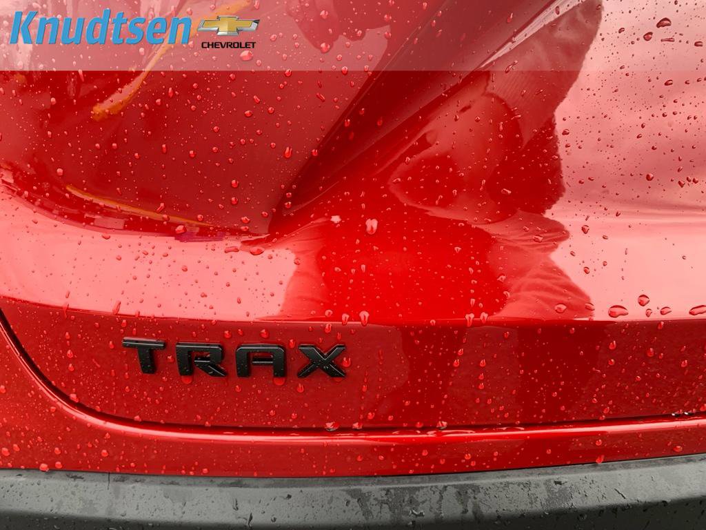 New 2026 Chevrolet Trax LT w/ Driver Confidence Package image 14