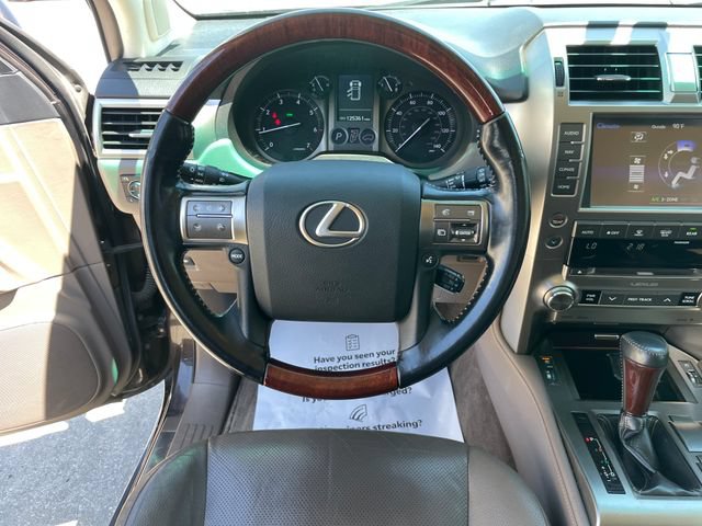 Used 2016 Lexus GX 460 w/ Premium Package AWD/4WD image 24