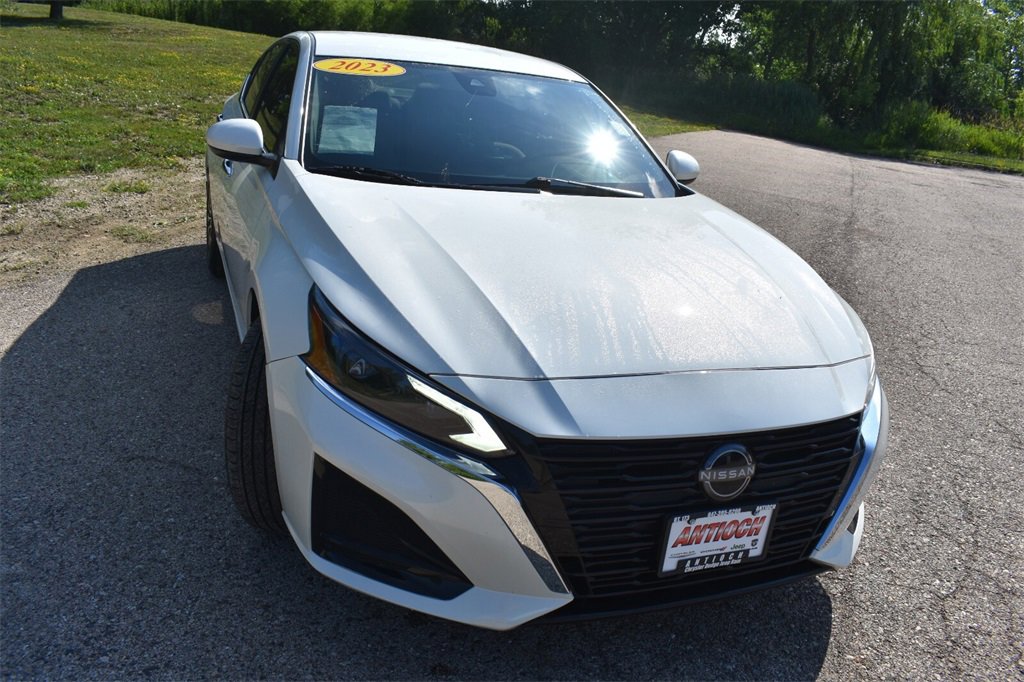 Used 2023 Nissan Altima 2.5 SV image 10